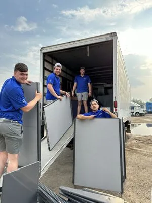 Move Out Men INC