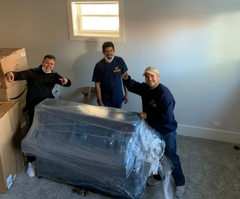 Jay Movers photo 1