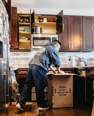 Expert Movers INC