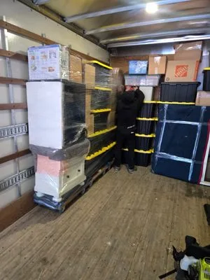 Worlds Best Movers INC photo 1