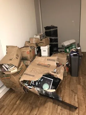 Encore Moving & Storage LLC