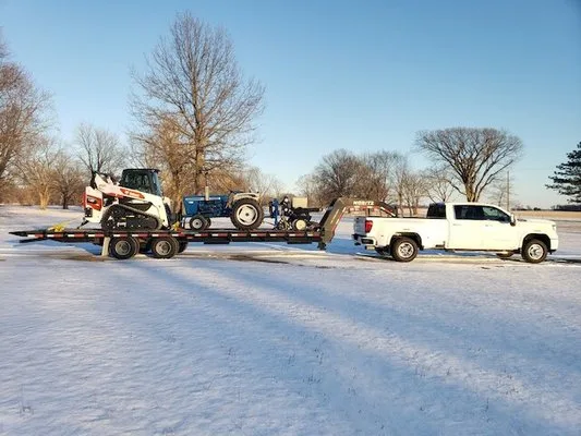 2 Guys And A Trailer INC