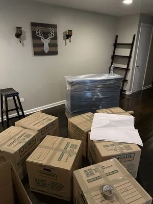 Great Chicago Movers LLC